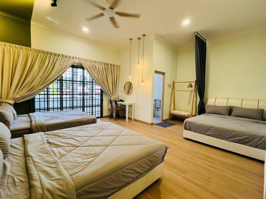 Modern Retro Gathering House 5min Town *