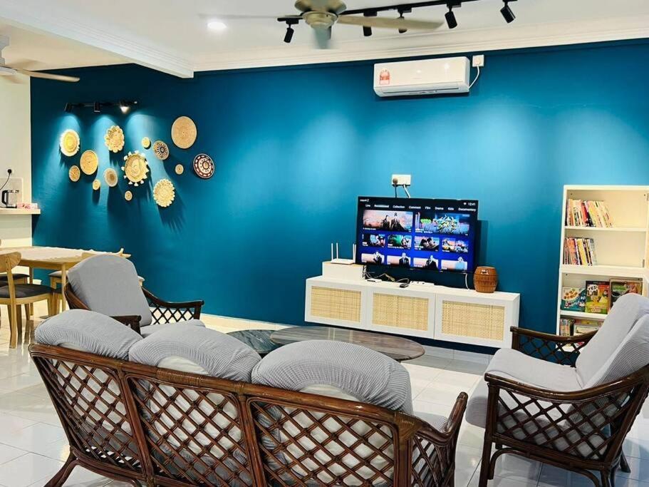 Rumah percutian Modern Retro Gathering House 5min Town